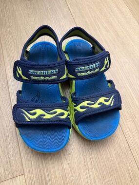 Skechers Kids Blue & Lime Thermo-Flash light up Sandals size 13 kids